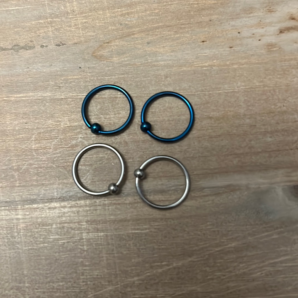 B1g2 Free Captive Bead Hoops